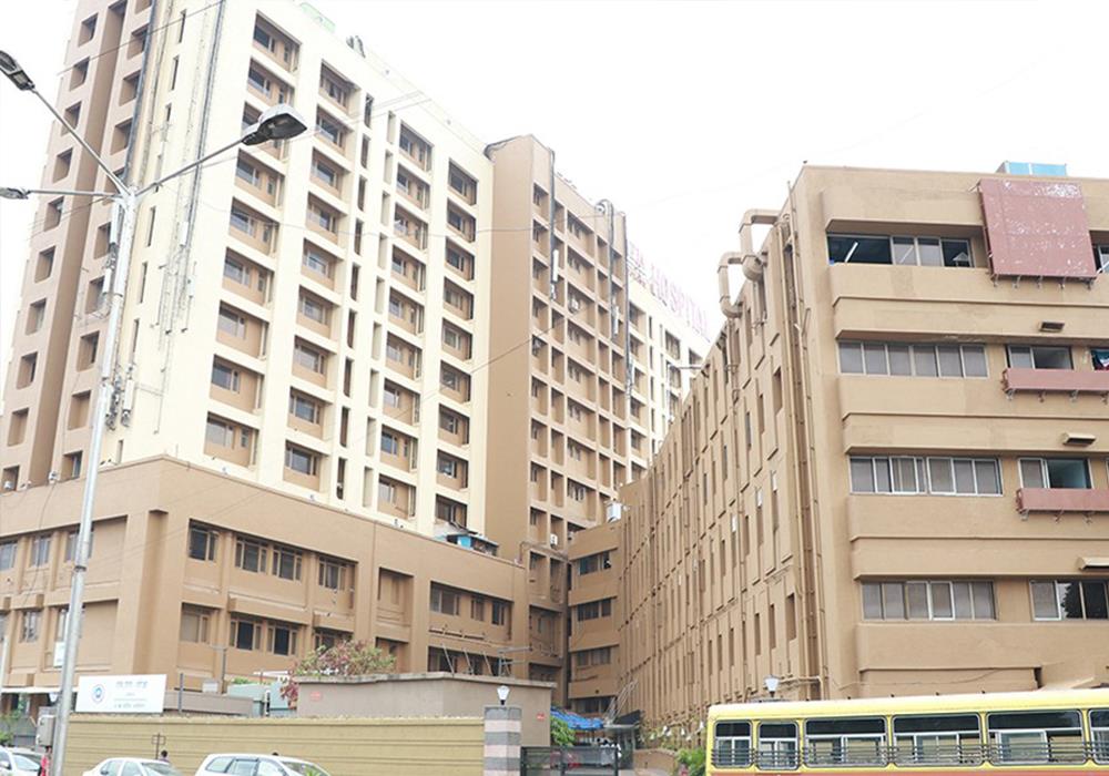 Fortis SL Raheja, Mumbai